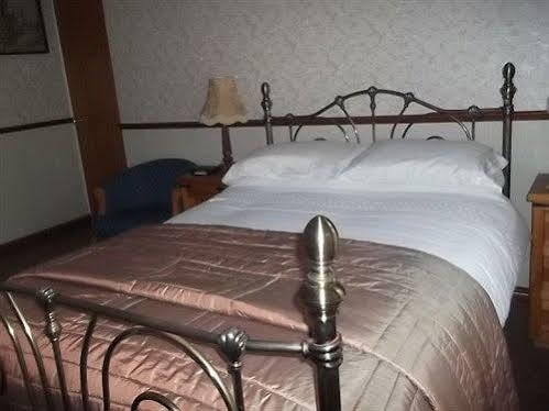 Edwardian House Bed And Breakfast Redcar Bagian luar foto