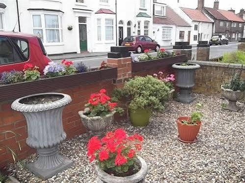 Edwardian House Bed And Breakfast Redcar Bagian luar foto